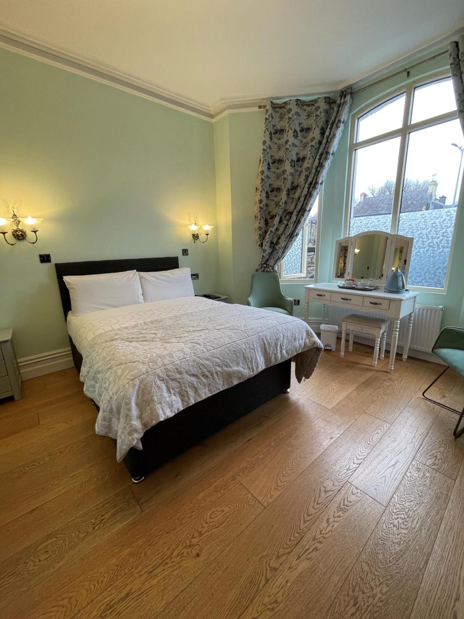 Shandon Bells Bed & Breakfast 3*